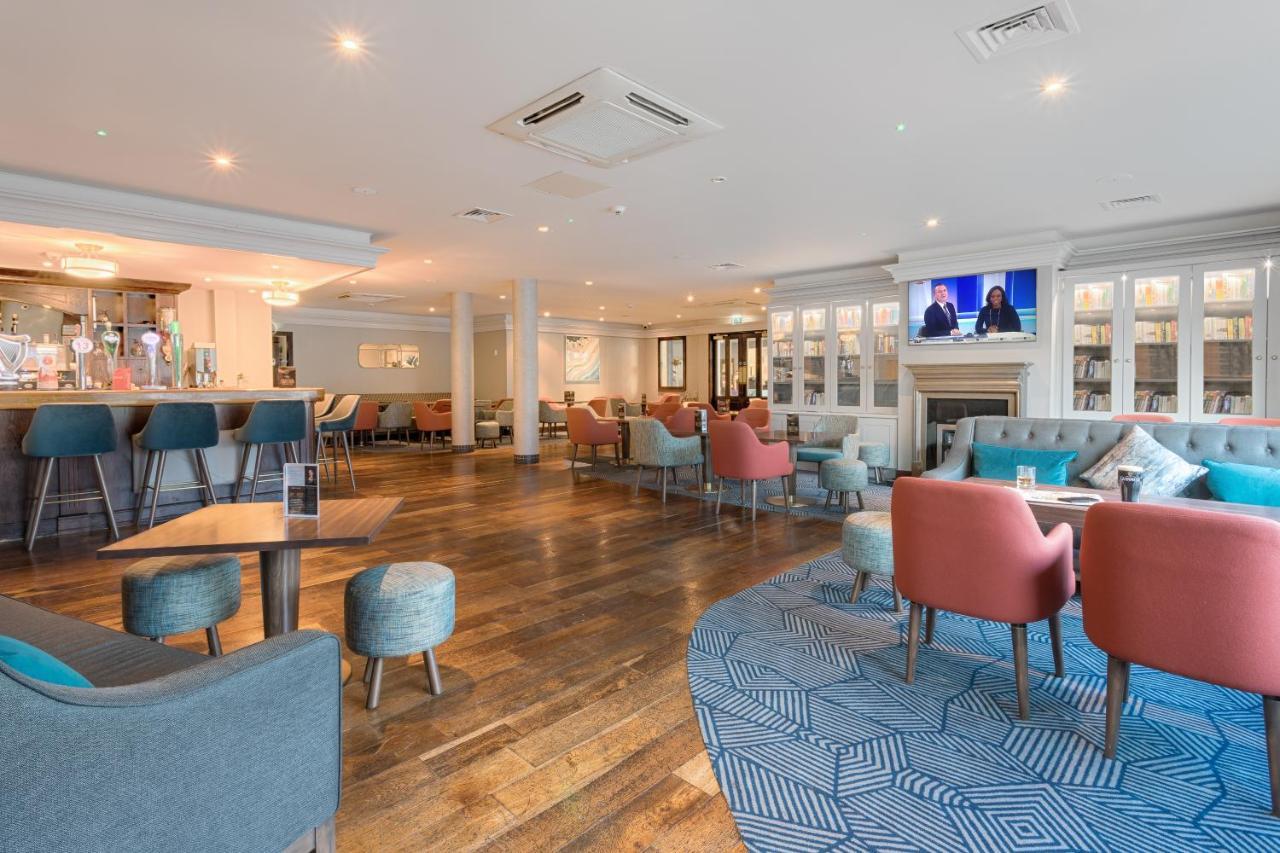 Mcwilliam Park Hotel Claremorris Bagian luar foto